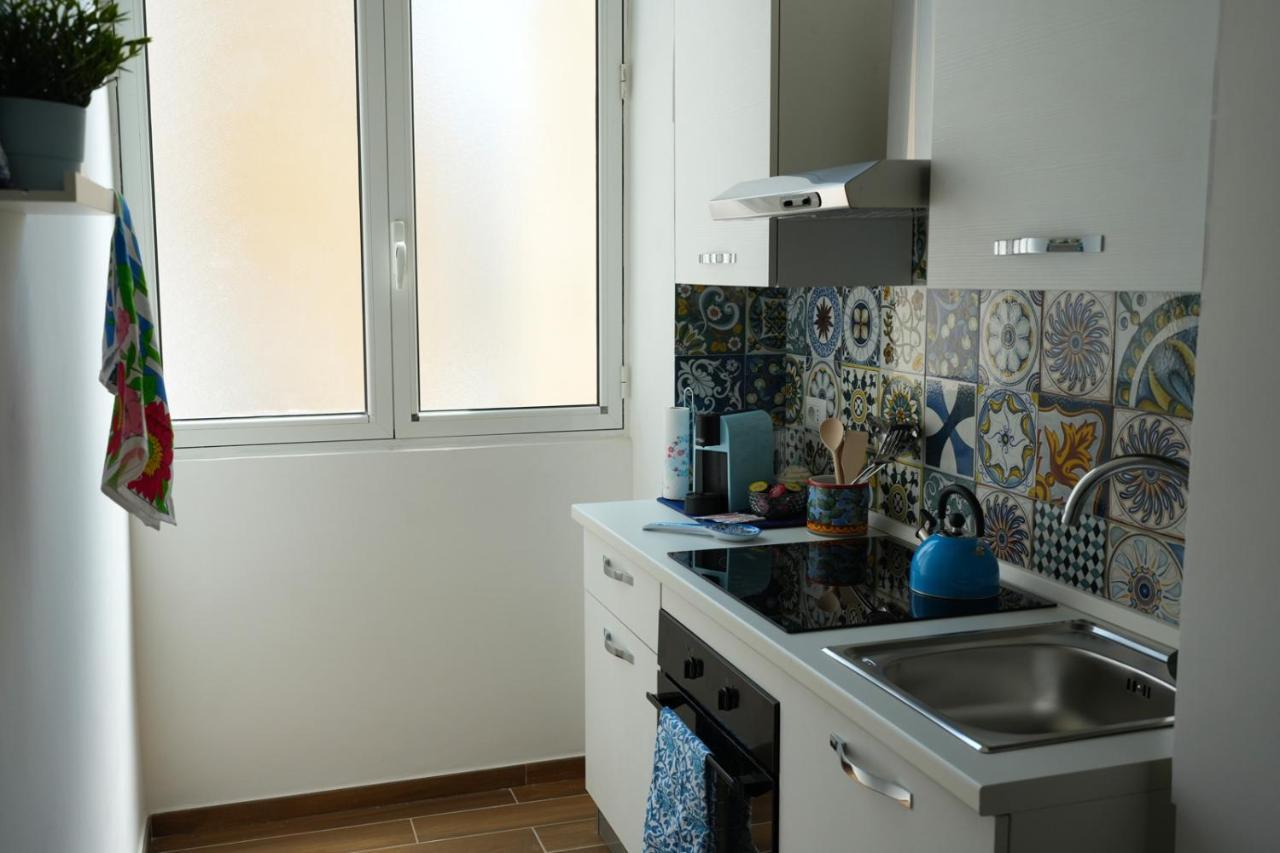 Palazzo Manzoni Apartments Bari Ruang foto