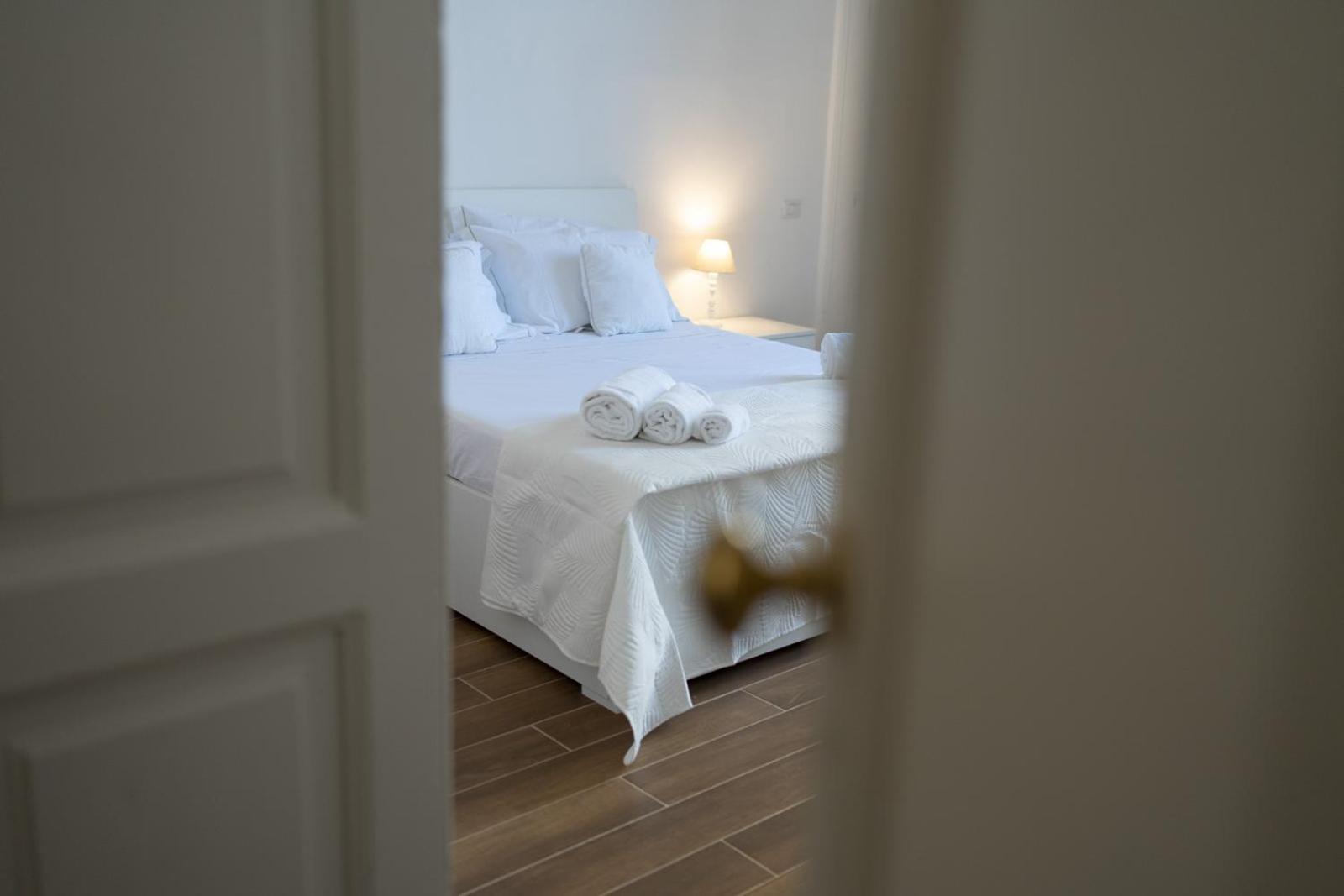 Palazzo Manzoni Apartments Bari Ruang foto